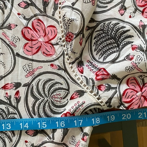 La Plage Pink White Loopy Floral Water Mill Maxi Dress - Picture 13 of 16